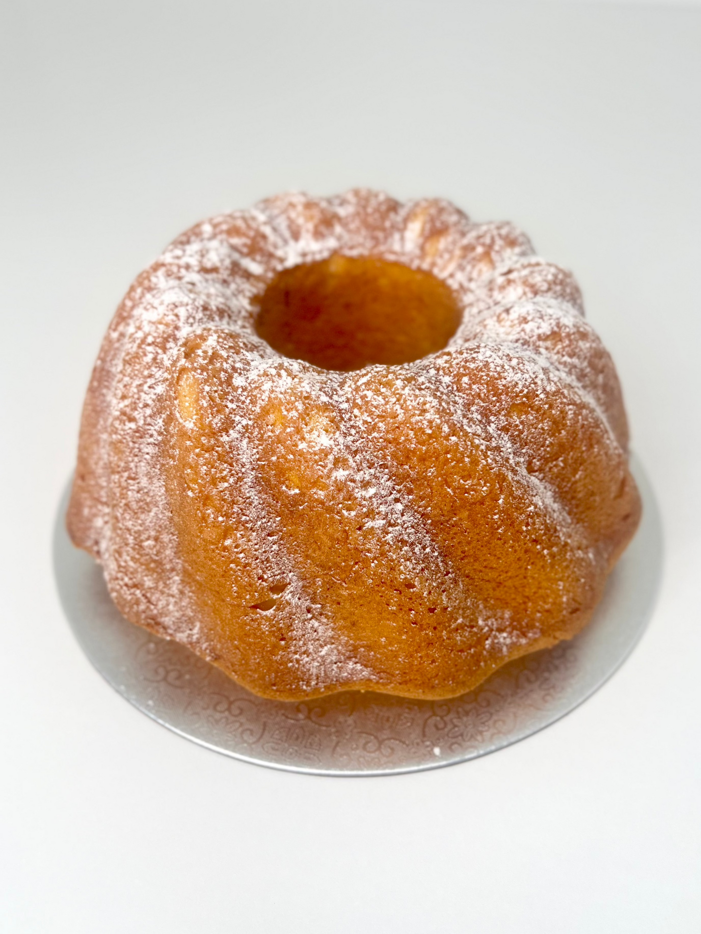 Lemon Gugelhupf Cake